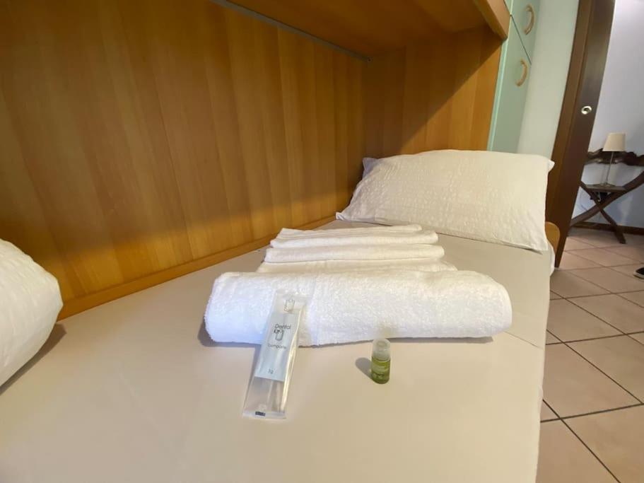 Family House With Free Parking, 450M From Beach Лацизе Экстерьер фото